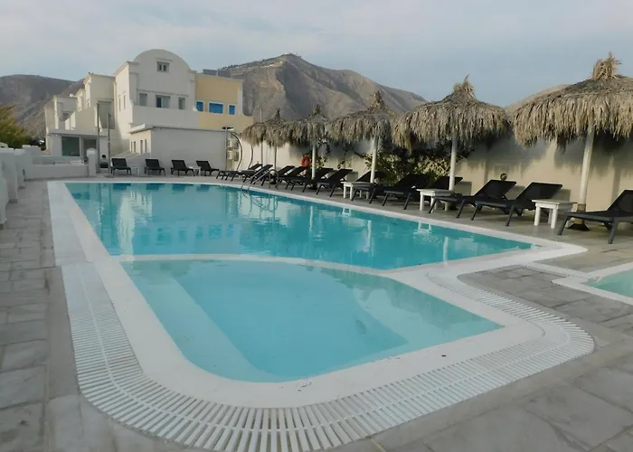 Bed & Breakfast Design Centro Perissa (Santorini)