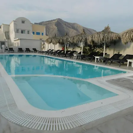 Bed & Breakfast Design Centro Suites- Front Perissa (Santorini)
