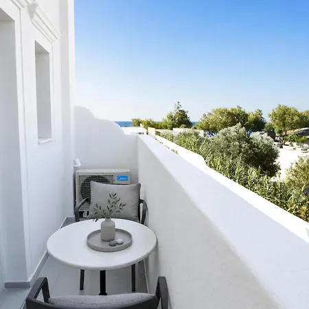 Design Centro Suites- Front Bed & Breakfast 3*